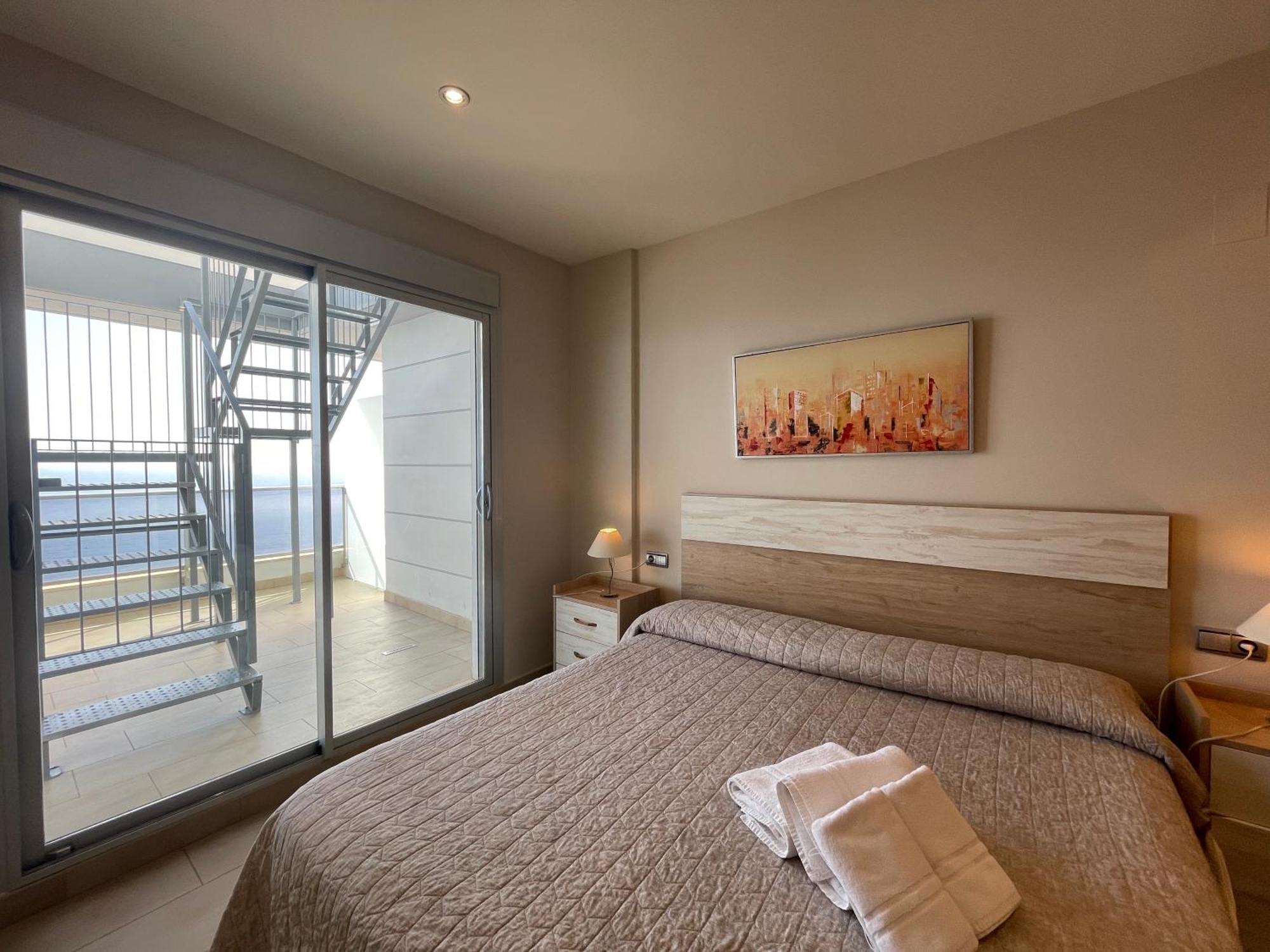 Apartamentos Entremares - Grupo Antonio Perles Κάλπε Εξωτερικό φωτογραφία