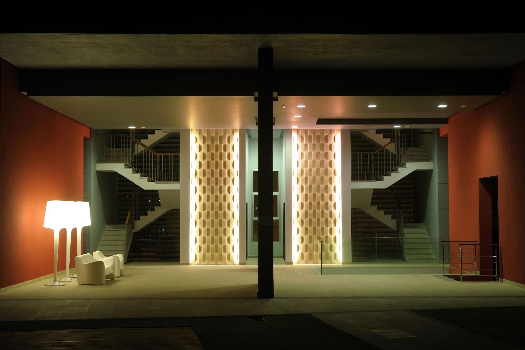 Apartamentos Entremares - Grupo Antonio Perles Κάλπε Εξωτερικό φωτογραφία